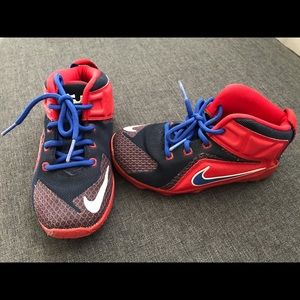 Nike Boys Sneakers